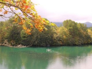 大自然と温泉の町！人気の客室寮！源泉100パーセントの天然温泉にも入れます！