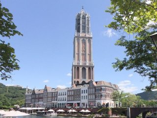 【イルミネーションに彩られたテーマパークでの販売のお仕事】通し勤務！個室！