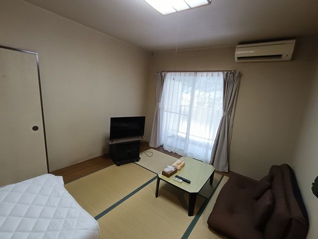 綺麗な寮にご案内いたします。