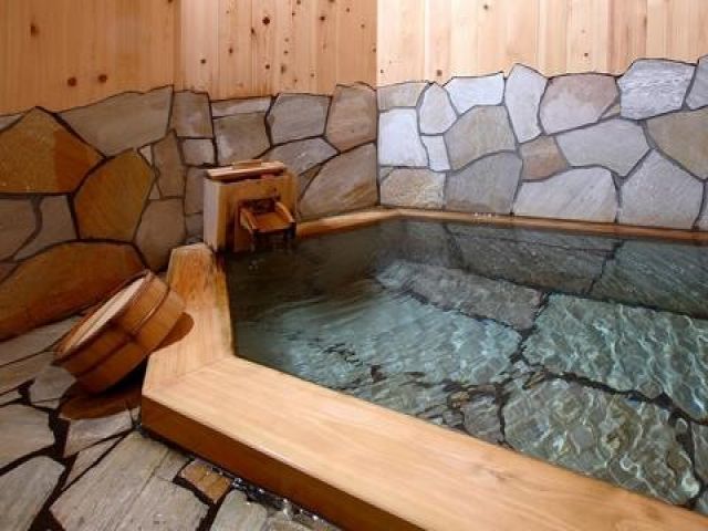 天然掛流しの貸切温泉◎