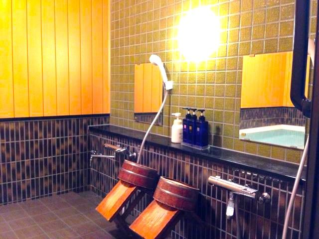 創業明治の老舗旅館になります☆
従業員専用の温泉が完備されています♪