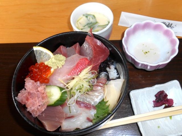 『寮はワンルームタイプ、バス・トイレ付（セパレート！！）