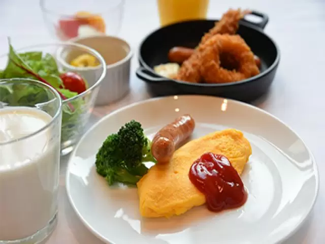 食事はバイキング利用可！