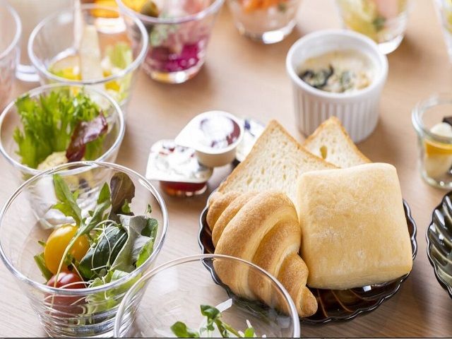 【賄】バイキングを食べることが出来ます！