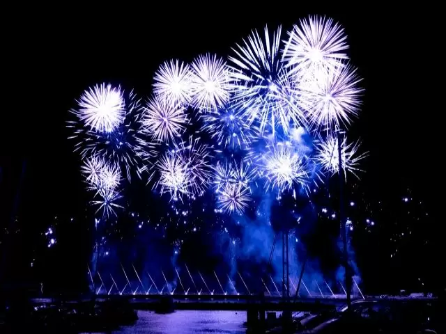 熱海は花火が見れます！是非楽しんでくださいね♪