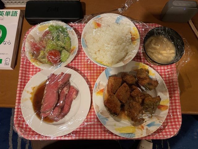 まかないはこんな感じ！バランスよく食べられて仕事もがんばれそうです♪