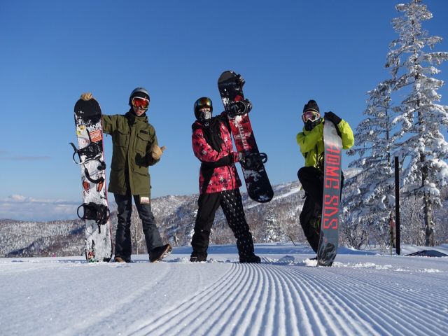 ＼リフト券無料／北海道のスキー場は格別です！！