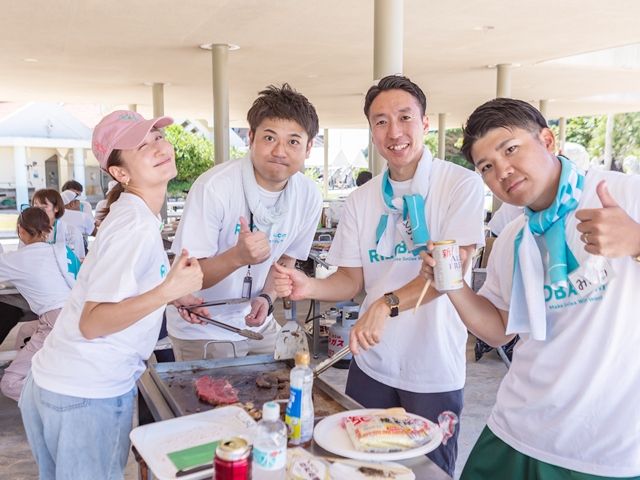 ヒューマニック営業担当が那覇の支店からサポート！年一回のBBQイベントは恒例行事！