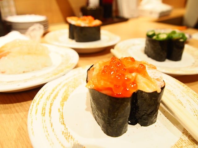 周辺は観光やグルメも楽しめる満足エリア(^^)/