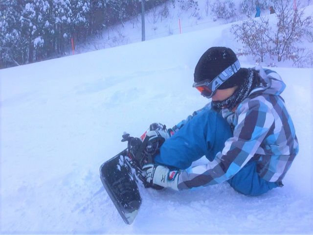 スキーヤーゲレンデ!!ボードが滑れるスキー場のリフト券貸出もあります!!たくさん滑ろう!!