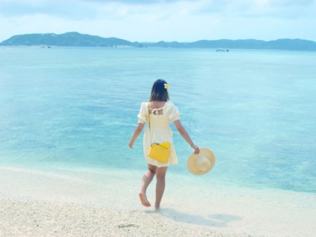 石垣島の市街地にある、アットホームなホテルでのお仕事です！フロント未経験でもOK★