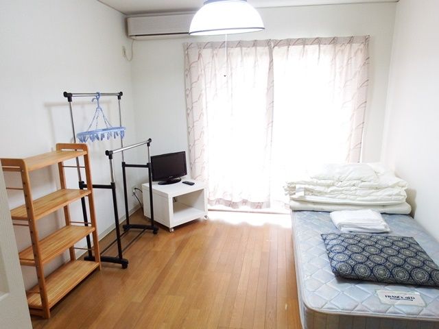 家具・家電が一通り揃った寮になっています☆