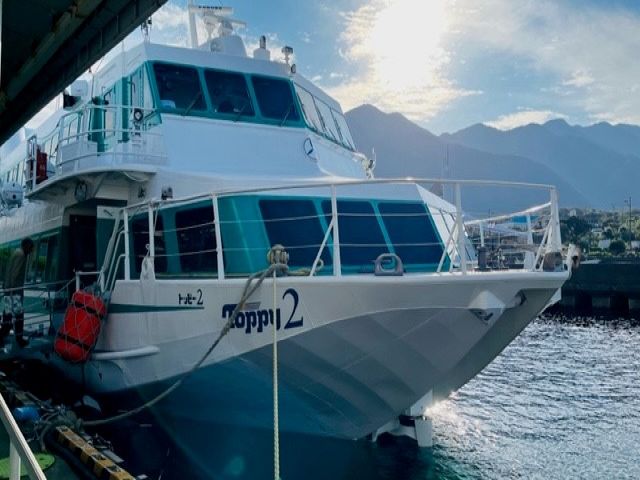 高速船トッピー！２時間ほどで屋久島に到着です！