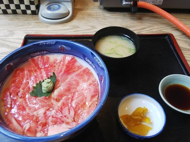 美味しいご飯が食べられると、お仕事も頑張れますね！