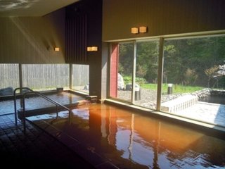 館内寮！大自然に囲まれた温泉施設の調理のお仕事！
