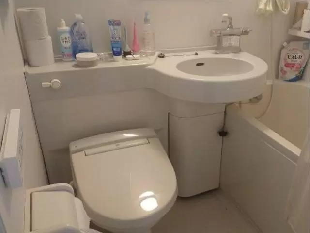 水回りも清潔で安心です!!プライベートもしっかり確保できるので生活しやすいですよ!!