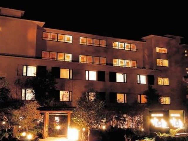 関東屈指の箱根温泉のお仕事
大人気のエリアなので迷ったら一度担当のお話を聞きましょう！