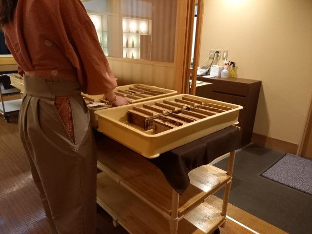配膳準備の様子です！