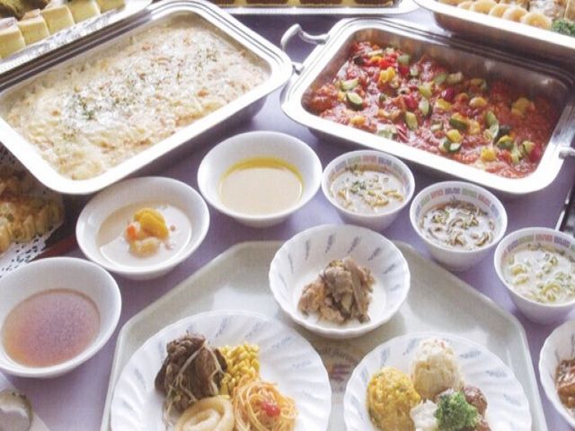 観光レストランでの調理業務！
大量調理の経験を活かせます！！