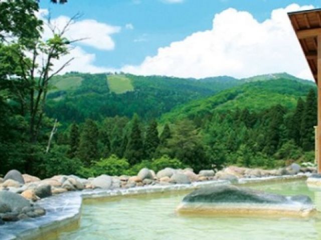 満点の湯で温泉入浴が無料で楽しめる！！仕事で疲れた身体を癒してください！！
