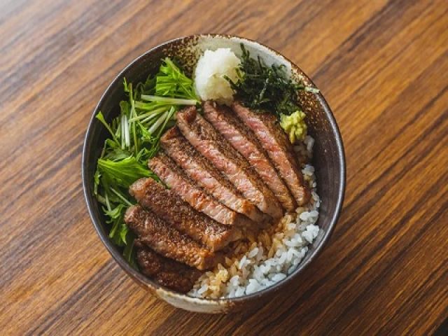 日帰り入浴施設のメニューが半額で食べれます!!
この機会に岐阜グルメを堪能して下さい♪