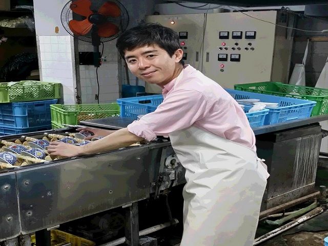 調理補助のお仕事♪初めてのリゾートバイトにも適した環境です。ご興味の方はお気軽に★