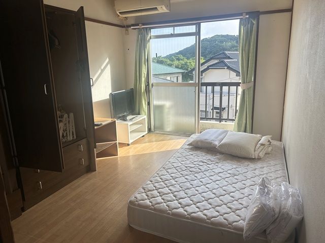 寮もしっかり個室です☆