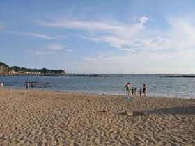 休みの日は海へ！