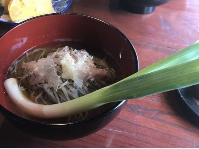 ぜひ！ご賞味あれ！ネギで食べるお蕎麦♪