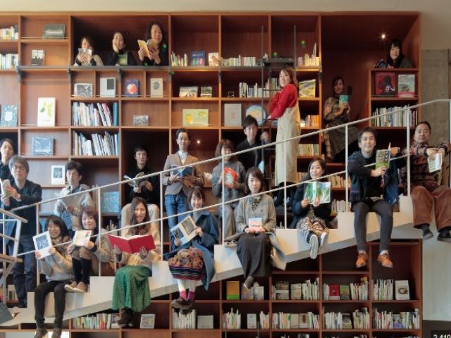 人間関係〇　髪色・髪型自由な職場です！