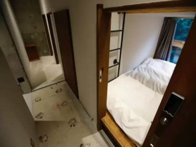 館内寮のお写真です。お客さまも宿泊できる部屋なのでとてもきれいです！
