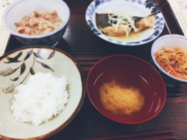 共用キッチンありますが、毎日３食出ます！