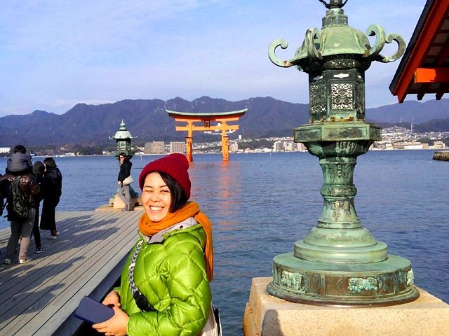 厳島神社がすぐそばにあり、観光の中心地にございます☆