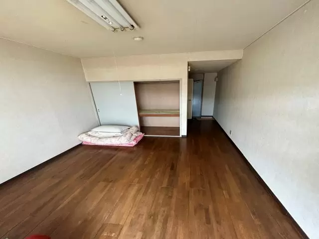 フローリングタイプのお部屋です。