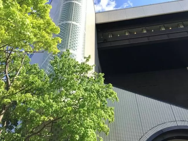 周りには何もありませんが、貯金するには最適の環境です♪