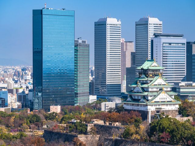 大阪城に程近いホテルです