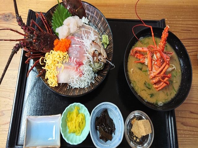 伊勢エビも是非★