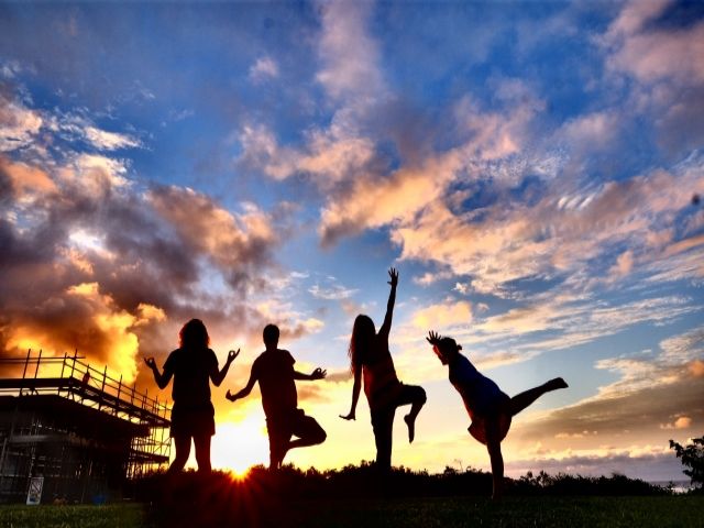 現地は20代～30代若いスタッフの方が活躍中です♪