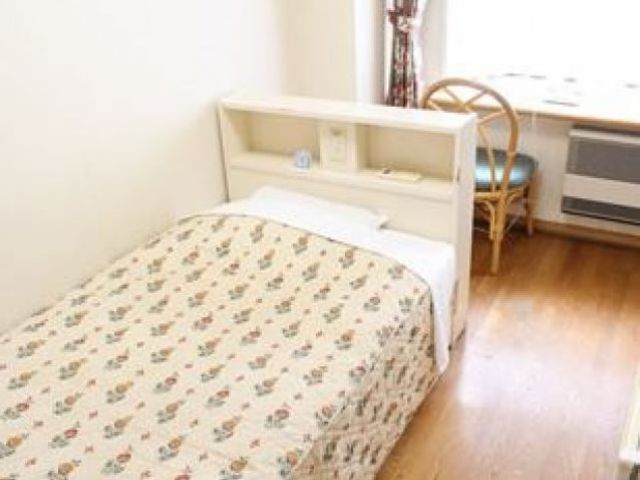 こちらは寮のお写真！系列ホテルの元客室です！！