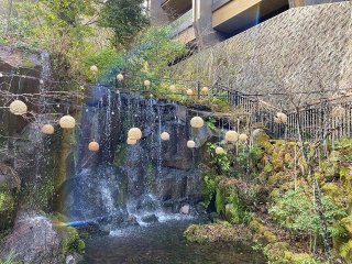 ≪特典たくさん！仲間もたくさん！≫通し勤務、賄い美味しい♪で人気の条件がそろい踏み！！