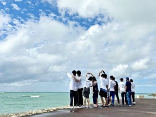 ＼沖縄本島の海・絶景エリア／徒歩30秒の白い砂浜！青い海♪寮個室築浅/通し/受け入れ◎