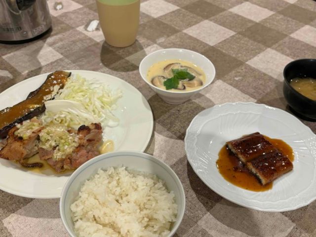 評判のいい賄い付き！！