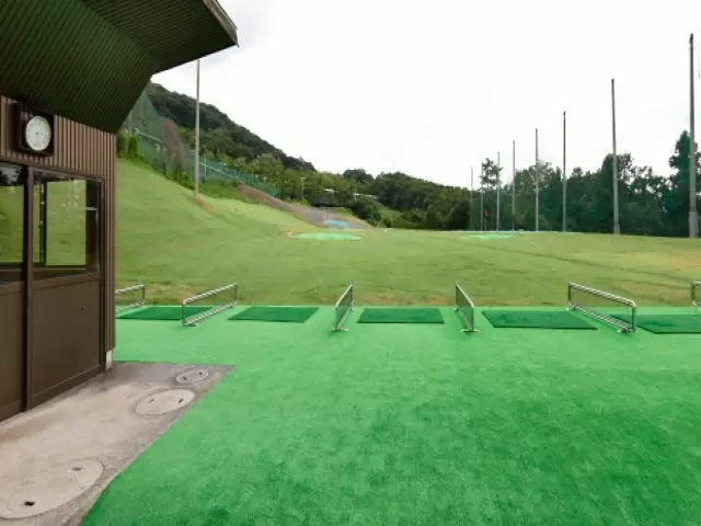 練習場は無料で利用できます。