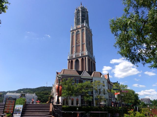 ドラッグストア・飲食店などあり♪便利な環境です！