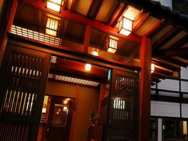 人気の草津温泉のお仕事です(^^)/