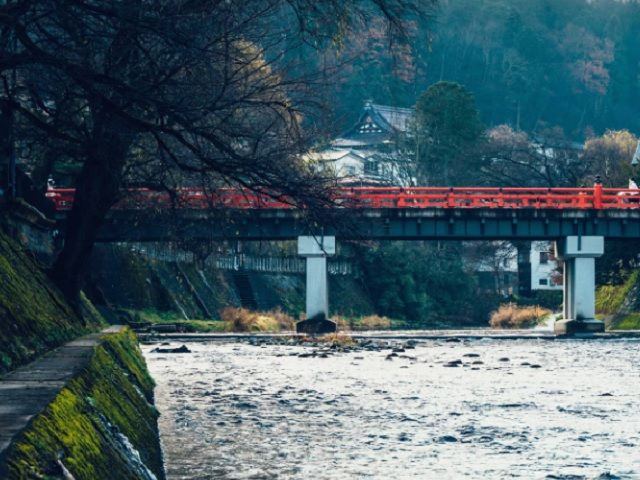 徒歩圏内にたくさん観光スポットがあります！アクセスも便利で周辺の温泉地にも行けちゃいます！