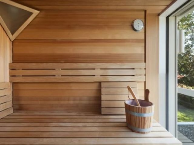 ホテルの温泉入浴可能です。