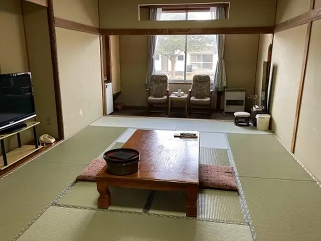 どこか懐かしい雰囲気漂う、地元に愛される温泉宿♪社員の方も優しい方ばかりです!