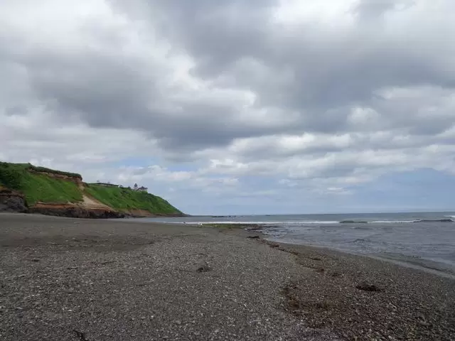 勤務先からすぐ、海が広がっております。