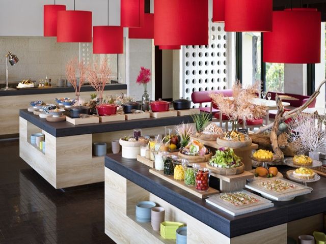 こちらが勤務先のレストラン！バリエーション豊かなメニューになっています♪